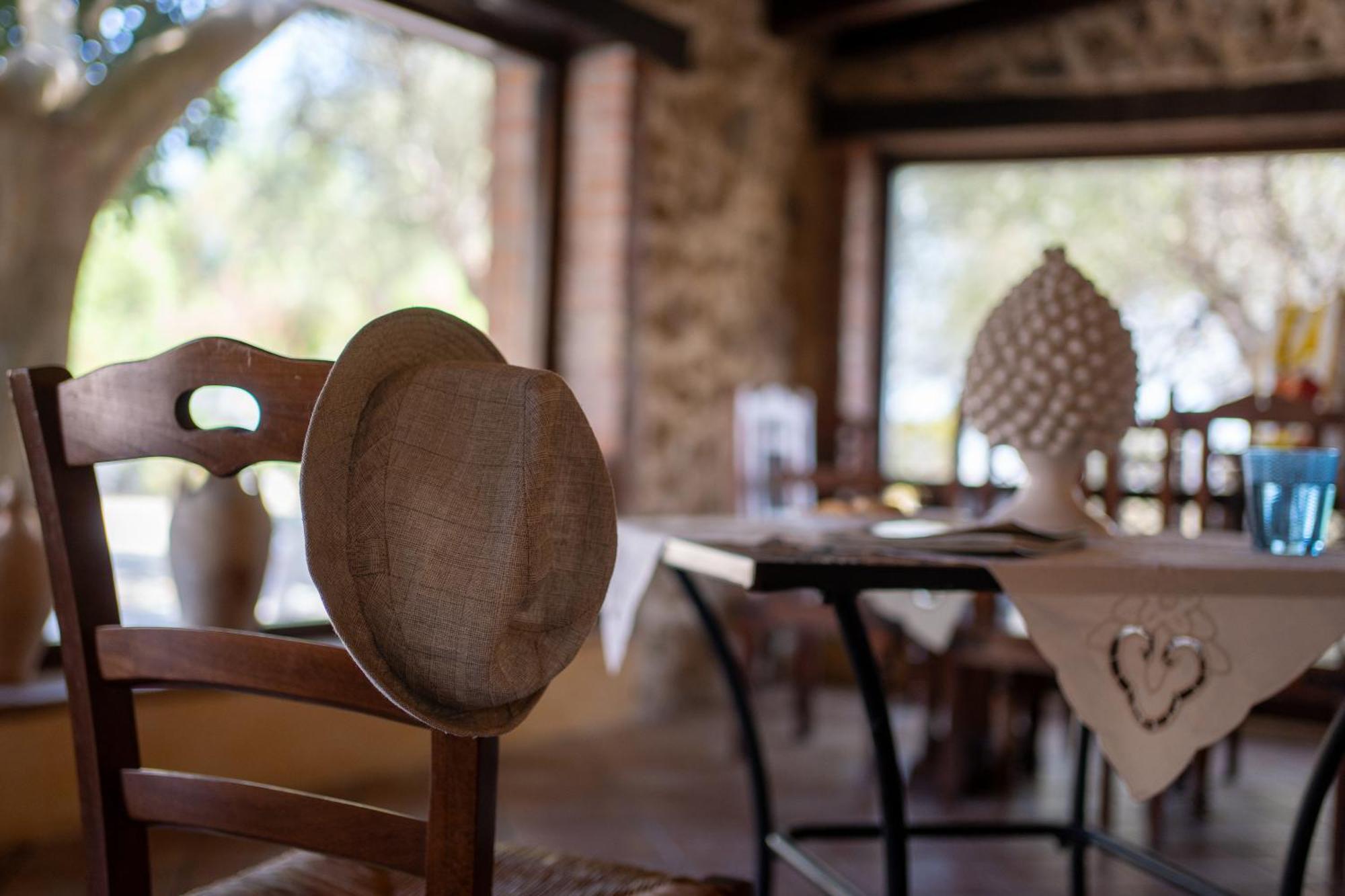 Roba Degli Ulivi Bed & Breakfast Агридженто Екстериор снимка