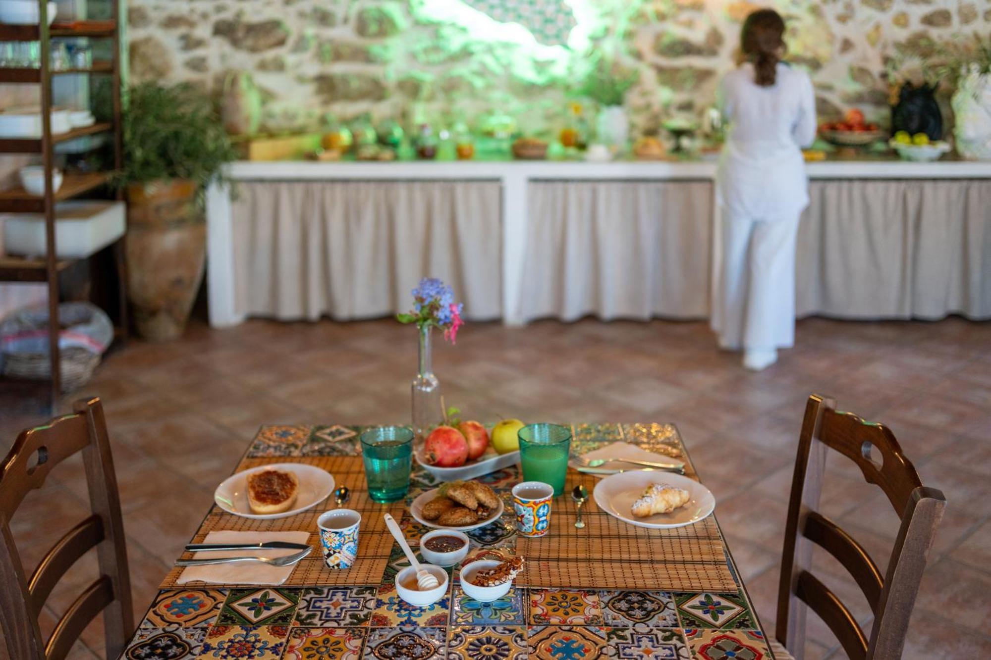 Roba Degli Ulivi Bed & Breakfast Агридженто Екстериор снимка
