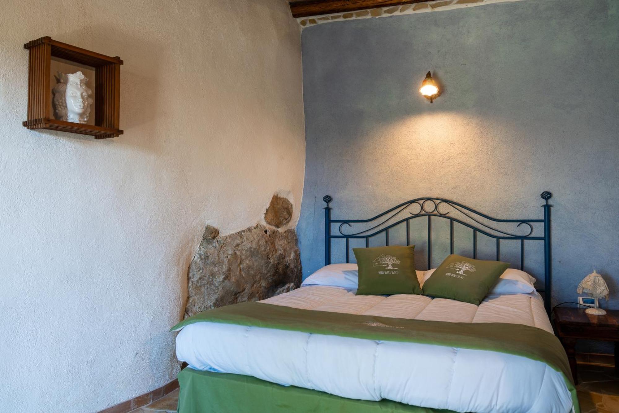 Roba Degli Ulivi Bed & Breakfast Агридженто Екстериор снимка