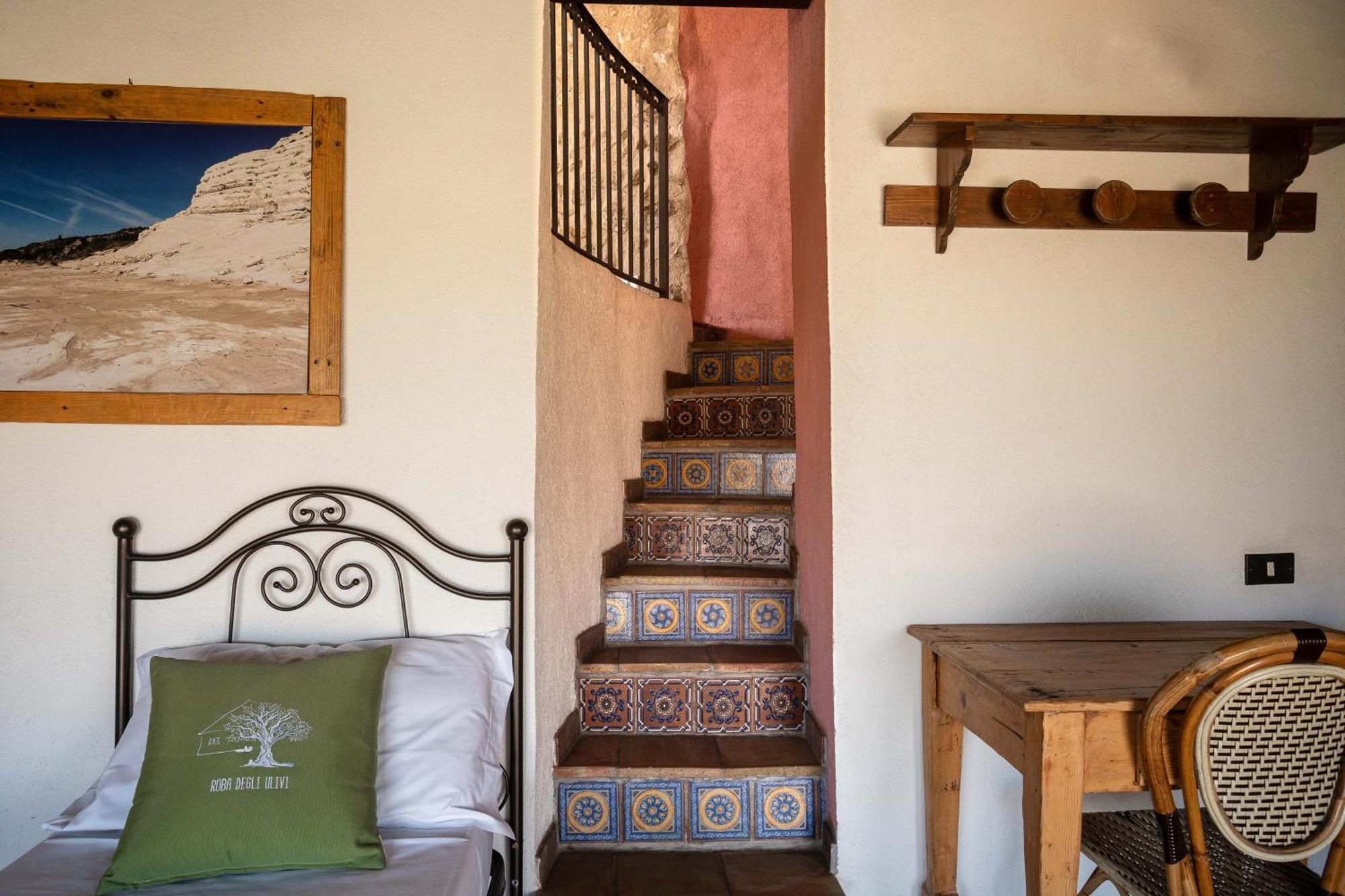 Roba Degli Ulivi Bed & Breakfast Агридженто Екстериор снимка