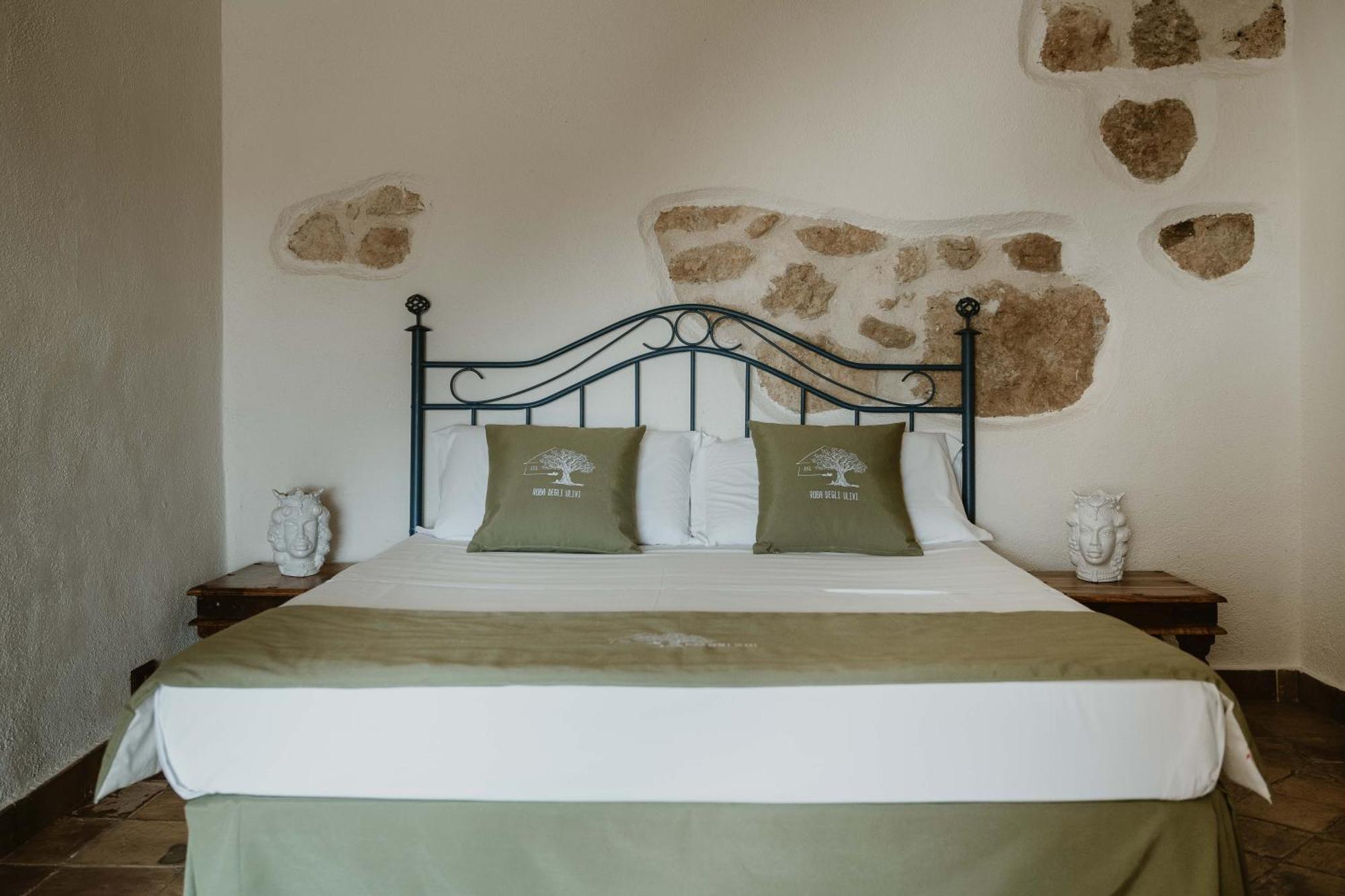 Roba Degli Ulivi Bed & Breakfast Агридженто Екстериор снимка